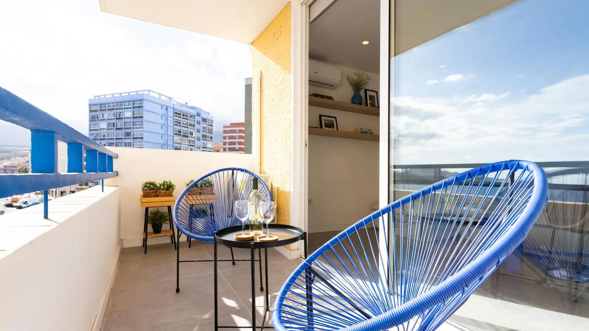Home2Book Stylish Ocean & Marina View Apt, Terrace Candelaria 0*,  Spanyolország
