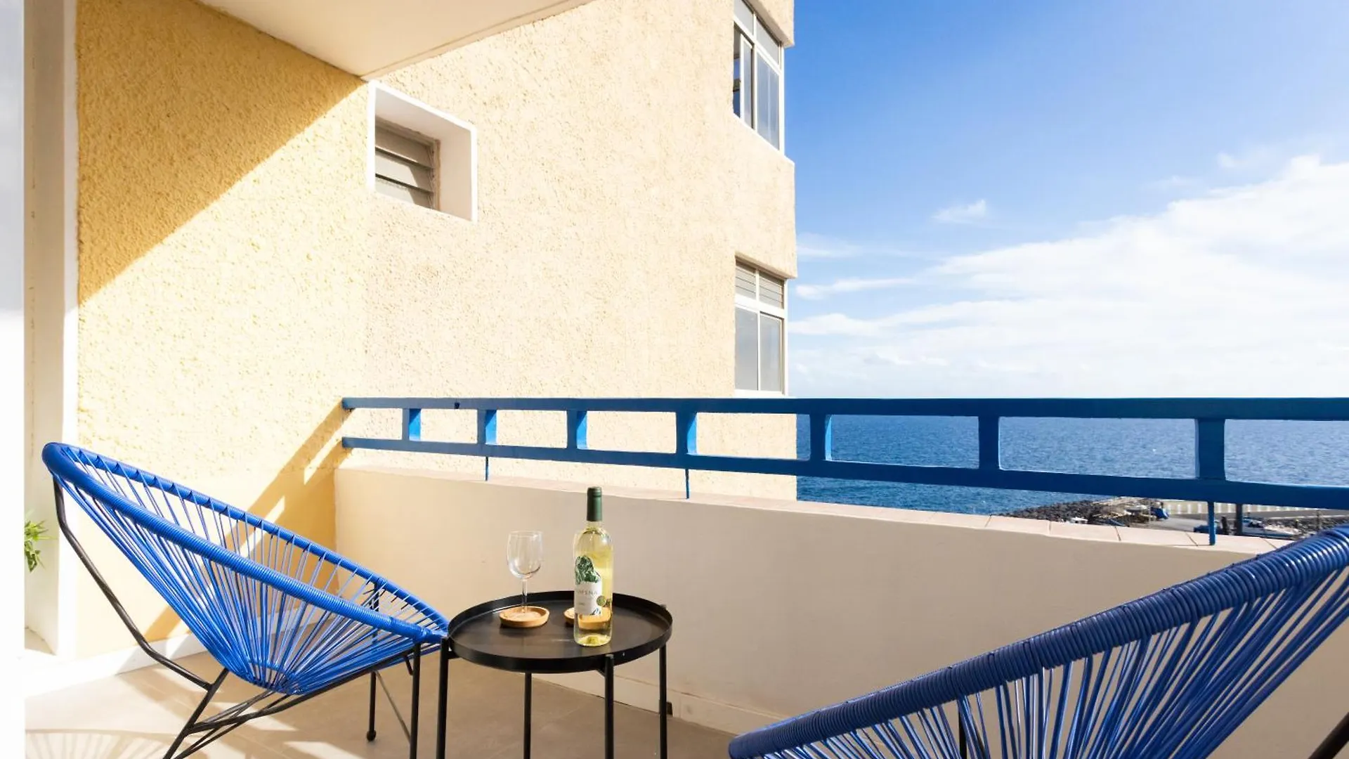 Home2Book Stylish Ocean & Marina View Apt, Terrace Candelaria